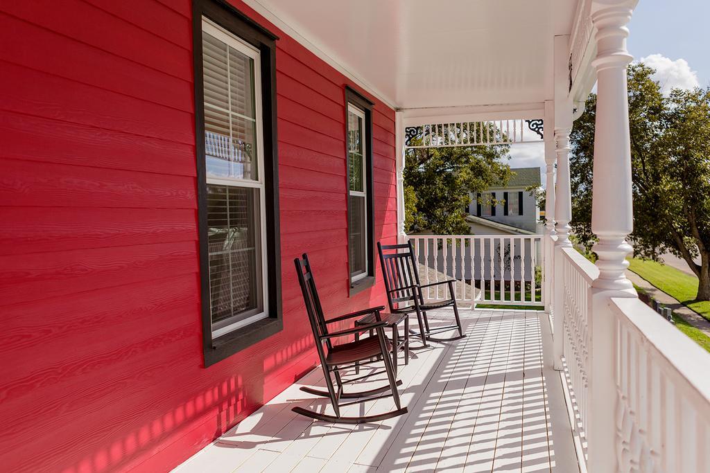 Red Velvet Inn Navasota Esterno foto
